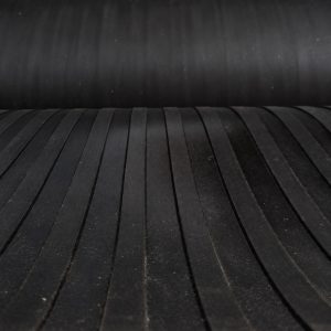 Kumimatto Säle S6 SBR 3MMx1800MMx12,5M musta